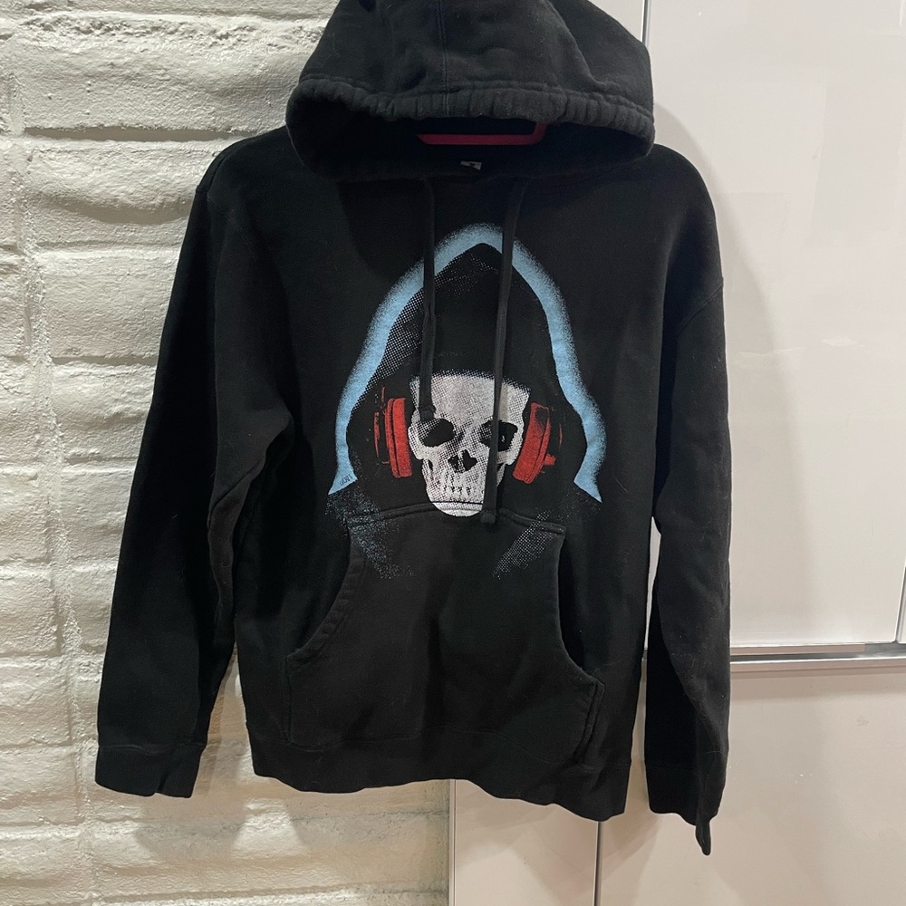 LVCRFT Skull black goth hoodie punk alt men’s small